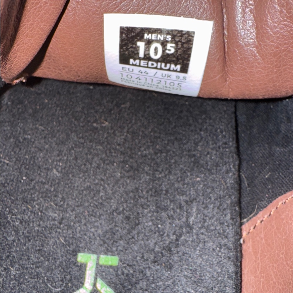 KURU Roam classic court sneaker in brown leather, size - 10.5 M - Picture 7 of 8